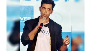 My father doesn't need anyone to take his legacy forward: Hrithik Thumbnail