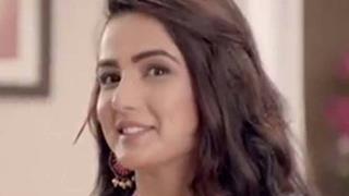 #Stylebuzz: Here's what Jasmin Bhasin has to Say...