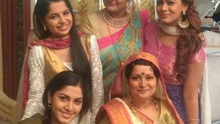 A sneak peek into the Behind The Scenes Fun on the sets of Ek Vivaah Aisa Bhi!! Thumbnail