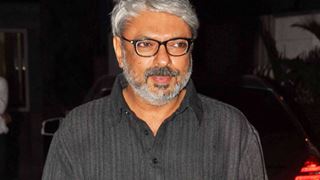 Bhansali seeks Karni Sena's cooperation for shooting 'Padmavati' thumbnail