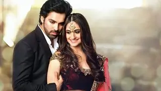 Guess who's stopping Mayank Gandhi and Hunar Hale from going to heir honeymoon?! Thumbnail
