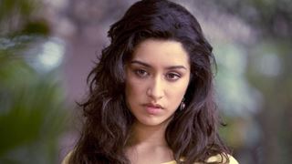 Shraddha Kapoor BURSTS into TEARS on the sets of this film!