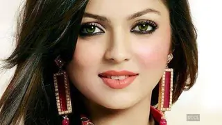 Here's why the month of February is SPECIAL for Drashti Dhami!! Thumbnail