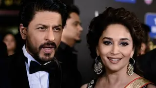 Madhuri Dixit gets nostalgic about Dil Toh Pagal Hai! thumbnail