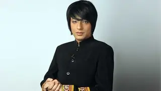 "Would like to do reality TV shows," says Designer Rohit Verma!! Thumbnail