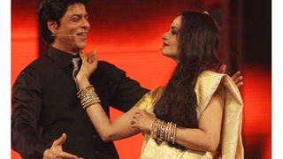 And the 'Yash Chopra Memorial Award' goes to Shah Rukh Khan! Thumbnail