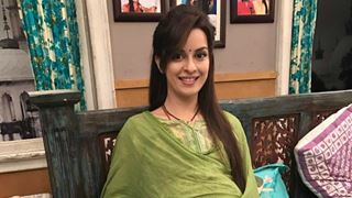 Ekta Kaul's 'FINAL MESSAGE' for her Mere Angne Mein fans! Thumbnail