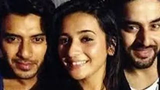Its a "Moment of Joy'' for all the 'Jaana Na Dil Se Door' fans! Thumbnail
