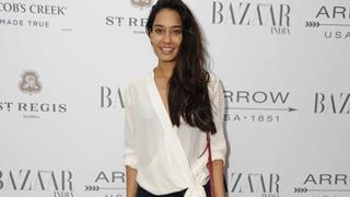 Lisa Haydon FLAUNTS her BABY BUMP!