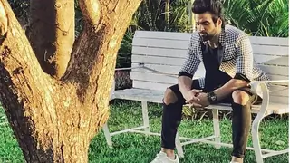 Rithvik Dhanjani introduces a budding 'NEW' talent! Thumbnail