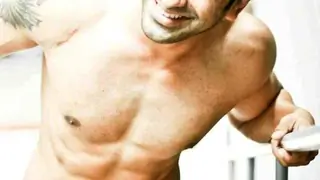 This actor gained a SHOCKING 10 kgs for a new TV show Thumbnail