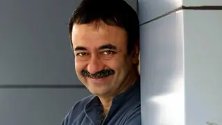 When Rajkumar Hirani got NOSTALGIC shooting with Sanjay Dutt! Thumbnail
