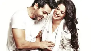 When Shoaib Ibrahim Made Dipika Kakar JEALOUS With Two Girls! Thumbnail