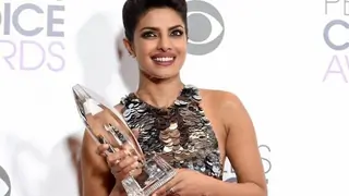 More AWARDS for Priyanka Chopra! thumbnail