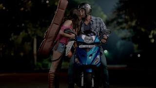 Arjun Kapoor- Shraddha Kapoor's 'Half Girlfriend' Trailer OUT NOW Thumbnail