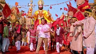 Salman Khan's SPECIAL gift for his fans on Hanuman Jayanti! Thumbnail