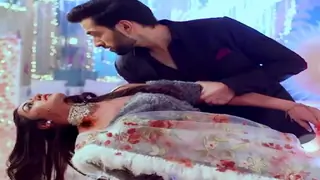 Ishqbaaaz: Oh No! After getting shot, Anika to slip into COMA! Thumbnail