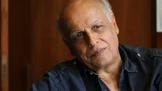 Filmaker Mahesh Bhatt talks about 'Peace' and he has got a point! Thumbnail