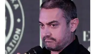 Aamir Khan LEAVES for China Thumbnail