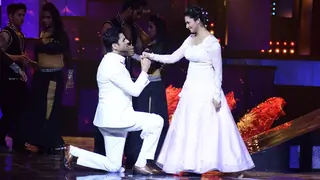 #NachBaliye8: It's CONFIRMED! Vivek Dahiya to perform WITHOUT Divyanka this week! Thumbnail