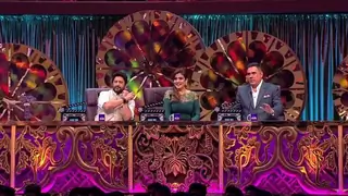 The cast and crew of 'Sabse Bada Kalakar' had a SPECIAL SURPRISE for Arshad Warsi! Thumbnail