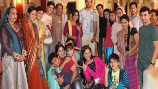 This 'Yeh Rishta Kya Kehlata Hai' actress RESPONDS to reports about being offered a NEW show! Thumbnail