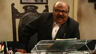 Theatre not a stamp of a better actor, says Saurabh Shukla Thumbnail
