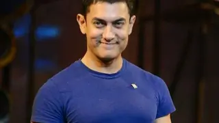Aamir prepping for 'big action sequence' in 'Thugs...' Thumbnail