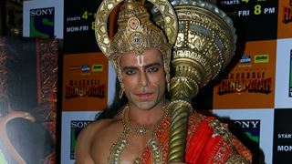 What!!! Nirbhay Wadhwa faints on the set of 'Sankat Mochan Mahabali Hanumaan' Thumbnail
