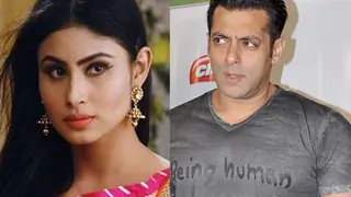 Woah! When Mouni Roy BUMPED into Salman Khan and felt EMBARRASSED Thumbnail