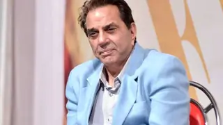 Knew 'Yamla Pagla Deewana 2' will be FLOP: Dharmendra Thumbnail