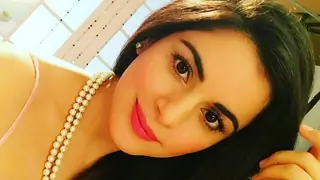 This 'Kundali Bhagya' actress is not comfortable going BOLD on-screen! Thumbnail