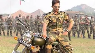 Anu Emmanuel teams up with Allu Arjun in 'Naa Peru Surya' Thumbnail