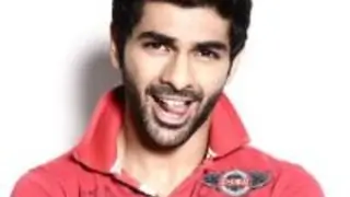 Taaha Shah in Anupam Kher's next Thumbnail