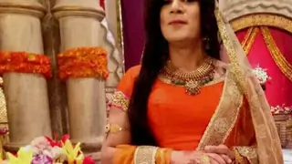 Chandan Anand turns into a beautiful dancer! Thumbnail