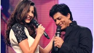 SRK- Anushka ENCOURAGE the audience to take up