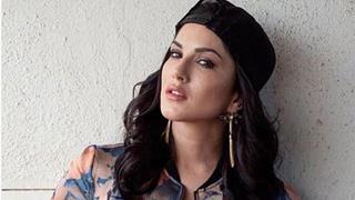 Sunny Leone's 'chance to dance' on Broadway jazz! Thumbnail