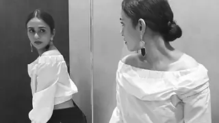 Amruta Khanvilkar BAGS Karan Johar's 'Raazi'! Thumbnail