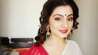 Neha Marda enjoys being a Homemaker! Thumbnail