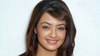After 'Haq Se', Surveen Chawla roped in for another digital series