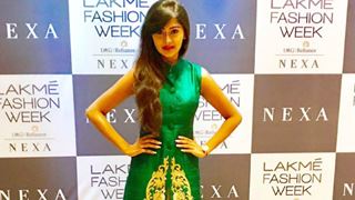 "I was surrounded by fans towards the end of LFW 2017." - Kanchi Singh