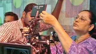 'Abhiyum Anuvum' a bold and different film: Vijayalakshmi thumbnail