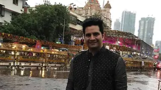 Karan Mehra visits Siddhivinyak Temple Thumbnail