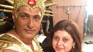 Look who gave Salil a surprise visit on the sets of Shani!