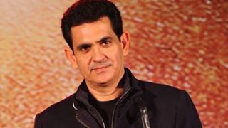 Omung Kumar had no plan to direct 'Bhoomi' Thumbnail