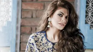 Jacqueline Fernandez supports Bio Bridge project in India thumbnail