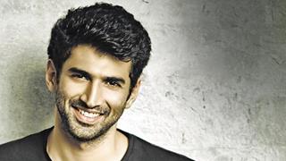 Don't feel the need to take too many fashion risks: Aditya Roy Kapur