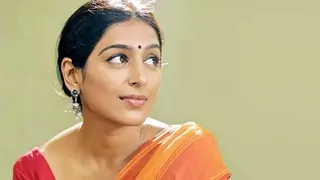 I'm a pan-Indian actress: Padmapriya thumbnail