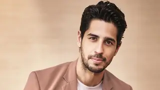 Sidharth Malhotra has high hopes from Ittefaq thumbnail