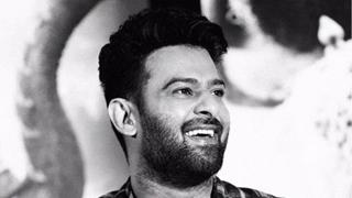Prabhas' rendezvous with fans on Saaho set